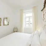 Sapadores - 2 Bedrooms Boho Chic