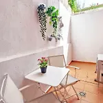 Sapadores - 2 Bedrooms Boho Chic Lägenhet