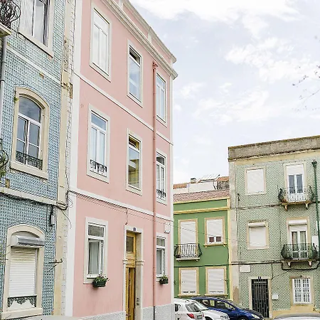 Sapadores - 2 Bedrooms Boho Chic Appartement