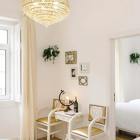 Sapadores · 2 Bedrooms Boho Chic