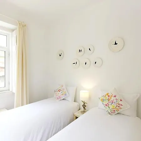 Sapadores - 2 Bedrooms Boho Chic アパート リスボン