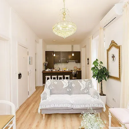 Lägenhet Sapadores - 2 Bedrooms Boho Chic